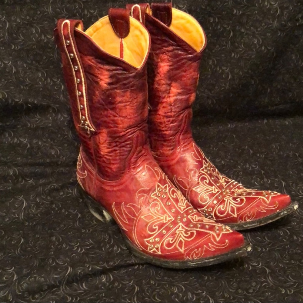 Old Gringo Milagros Cross Crystal embellished western boots cowboy boots
